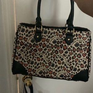 Hello Kitty Lounge Fly